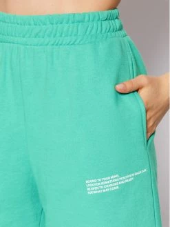 ONLY Γυναίκες Αθλητικά Σορτς Αθλητικό σορτς Nissi 15257716 Πράσινο Regular Fit -Φτηνός Only Κατάστημα unnamed file 1778