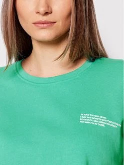 ONLY Γυναίκες T-shirts T-Shirt Nissi 15257715 Πράσινο Relaxed Fit -Φτηνός Only Κατάστημα unnamed file 3034